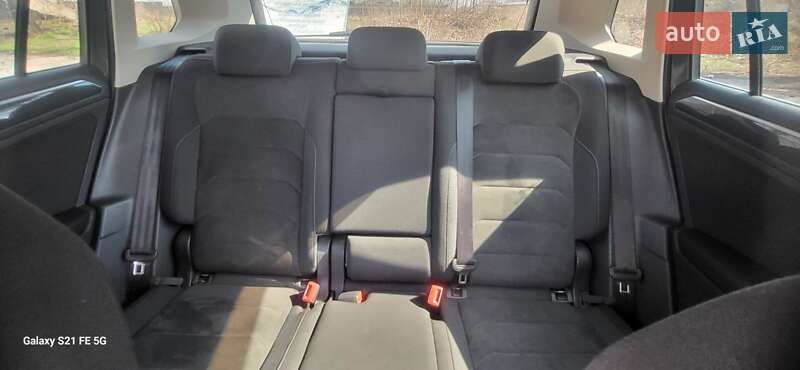 Внедорожник / Кроссовер Volkswagen Tiguan 2017 в Фастове