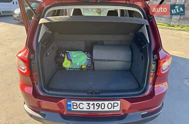Внедорожник / Кроссовер Volkswagen Tiguan 2010 в 