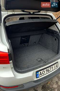 Внедорожник / Кроссовер Volkswagen Tiguan 2015 в 