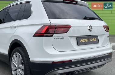 Внедорожник / Кроссовер Volkswagen Tiguan 2018 в 