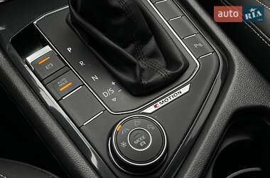 Внедорожник / Кроссовер Volkswagen Tiguan 2018 в 