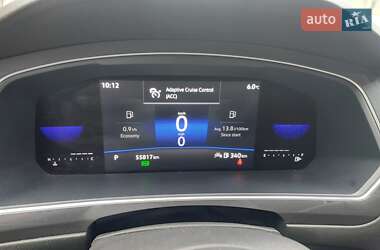 Внедорожник / Кроссовер Volkswagen Tiguan 2021 в 