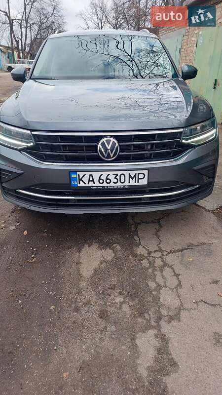 Volkswagen Tiguan 2021