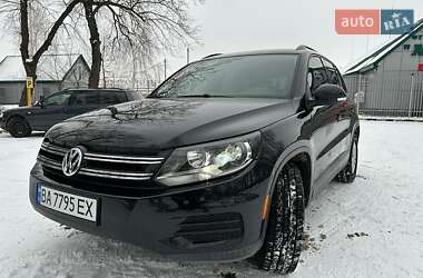 Volkswagen Tiguan 2015