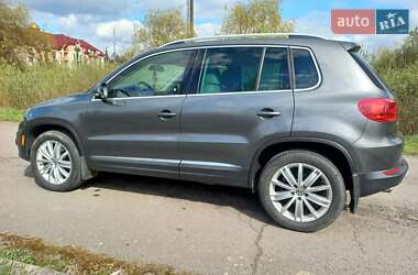 Внедорожник / Кроссовер Volkswagen Tiguan 2013 в 
