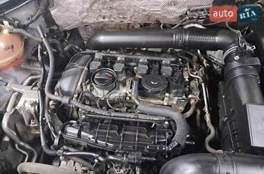 Внедорожник / Кроссовер Volkswagen Tiguan 2011 в 
