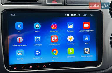 Внедорожник / Кроссовер Volkswagen Tiguan 2011 в 