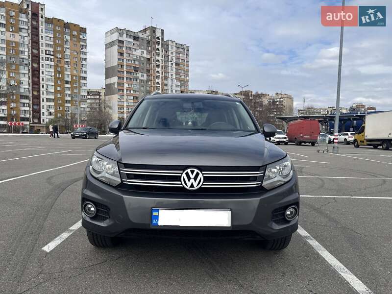 Volkswagen Tiguan 2012
