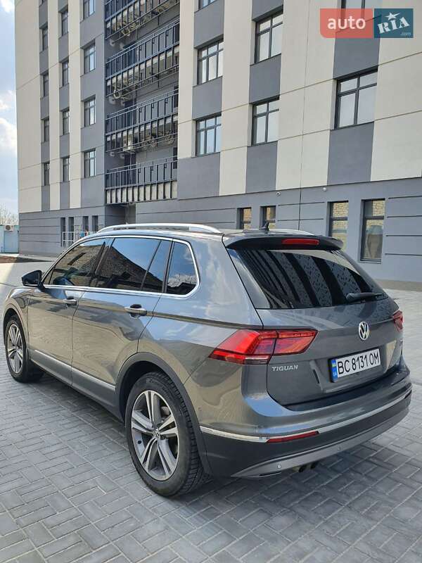Внедорожник / Кроссовер Volkswagen Tiguan 2017 в Трускавце
