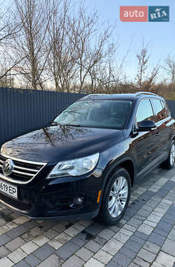 Позашляховик / Кросовер Volkswagen Tiguan 2008 в 