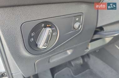 Внедорожник / Кроссовер Volkswagen Tiguan 2018 в 