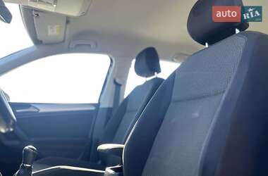 Внедорожник / Кроссовер Volkswagen Tiguan 2018 в 