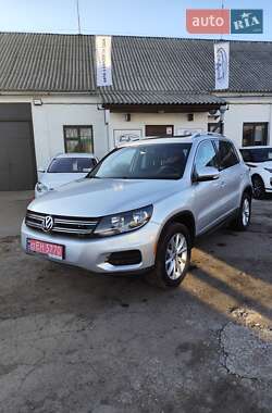 Позашляховик / Кросовер Volkswagen Tiguan 2017 в 