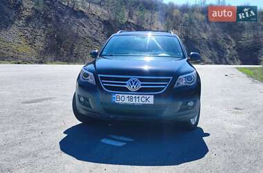 Внедорожник / Кроссовер Volkswagen Tiguan 2008 в 