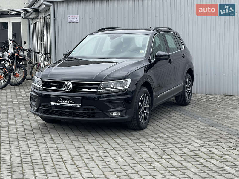 Внедорожник / Кроссовер Volkswagen Tiguan 2018 в 