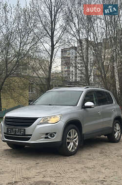Volkswagen Tiguan 2010