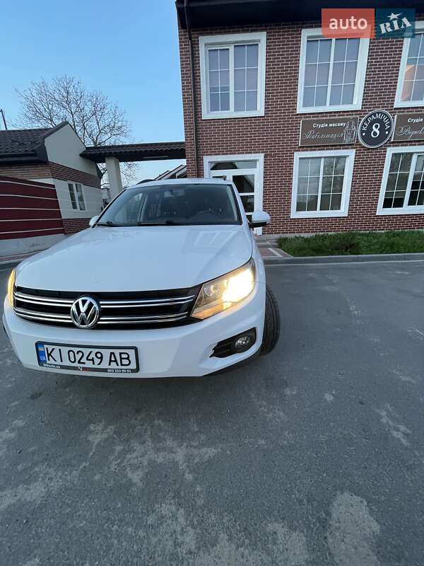 Volkswagen Tiguan 2014
