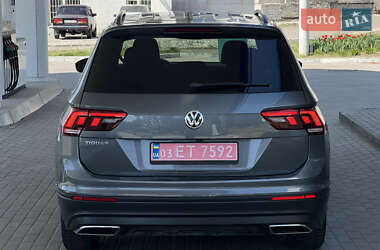 Позашляховик / Кросовер Volkswagen Tiguan 2019 в 