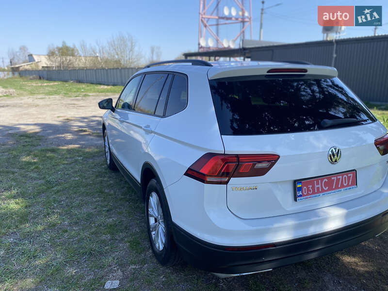 Позашляховик / Кросовер Volkswagen Tiguan 2018 в Лубнах