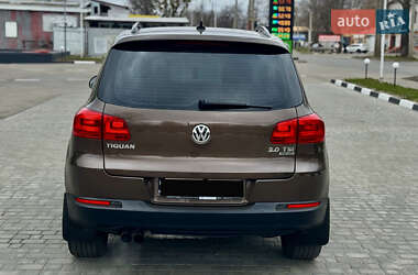 Внедорожник / Кроссовер Volkswagen Tiguan 2011 в 