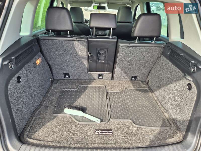 Внедорожник / Кроссовер Volkswagen Tiguan 2016 в Киеве фото 26 Внедорожник / Кроссовер Volkswagen Tiguan 2016 в Киеве