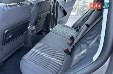 Внедорожник / Кроссовер Volkswagen Tiguan 2010 в 