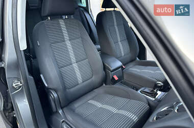 Внедорожник / Кроссовер Volkswagen Tiguan 2010 в 