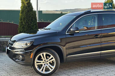 Позашляховик / Кросовер Volkswagen Tiguan 2012 в 