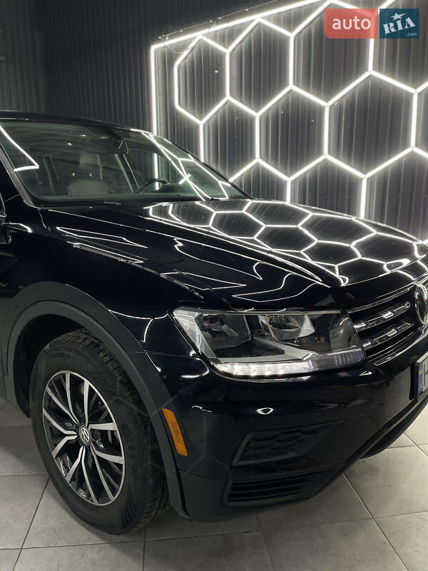 Позашляховик / Кросовер Volkswagen Tiguan 2018 в Одесі