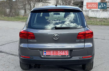 Позашляховик / Кросовер Volkswagen Tiguan 2014 в 