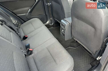 Позашляховик / Кросовер Volkswagen Tiguan 2014 в 