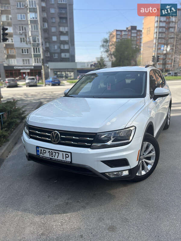 Позашляховик / Кросовер Volkswagen Tiguan 2018 в Запоріжжі
