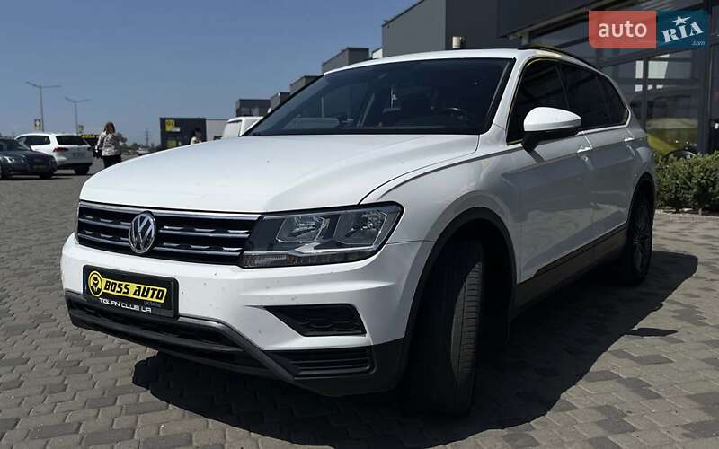 Внедорожник / Кроссовер Volkswagen Tiguan 2019 в Мукачево