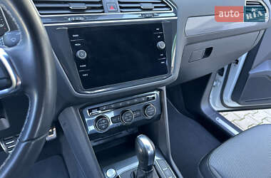 Внедорожник / Кроссовер Volkswagen Tiguan 2020 в 