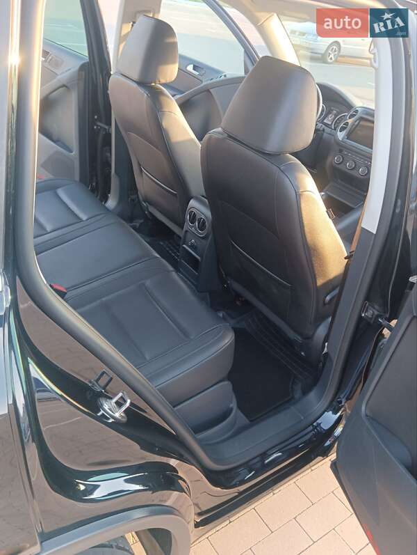 Позашляховик / Кросовер Volkswagen Tiguan 2013 в Умані