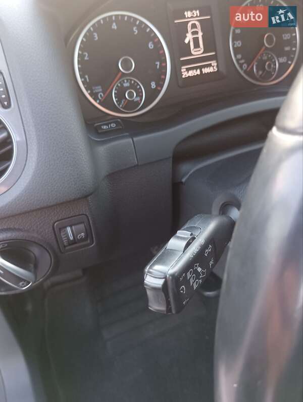 Позашляховик / Кросовер Volkswagen Tiguan 2013 в Умані