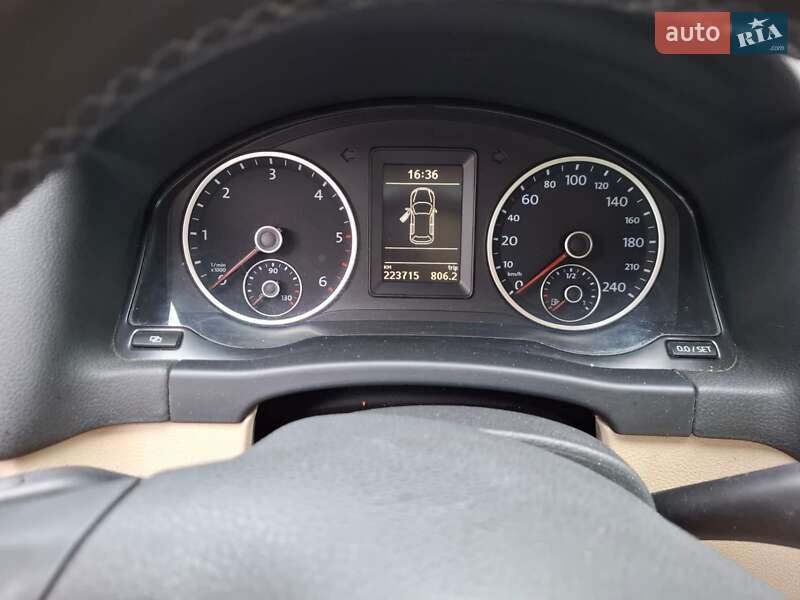 Позашляховик / Кросовер Volkswagen Tiguan 2010 в Снятині фото 36 Позашляховик / Кросовер Volkswagen Tiguan 2010 в Снятині