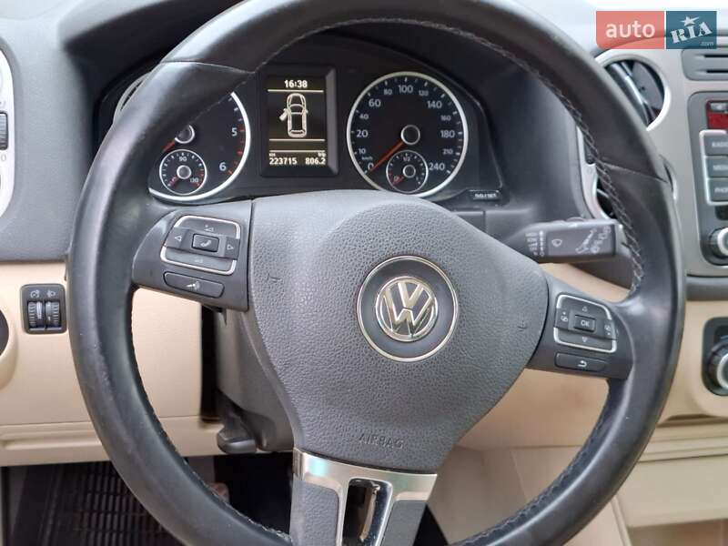 Позашляховик / Кросовер Volkswagen Tiguan 2010 в Снятині фото 47 Позашляховик / Кросовер Volkswagen Tiguan 2010 в Снятині