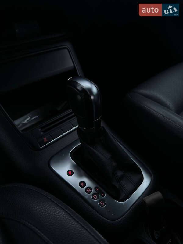 Внедорожник / Кроссовер Volkswagen Tiguan 2011 в Жовкве