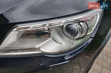 Позашляховик / Кросовер Volkswagen Tiguan 2009 в 