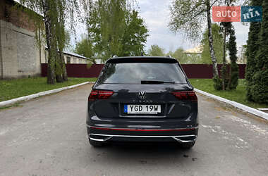 Внедорожник / Кроссовер Volkswagen Tiguan 2021 в 