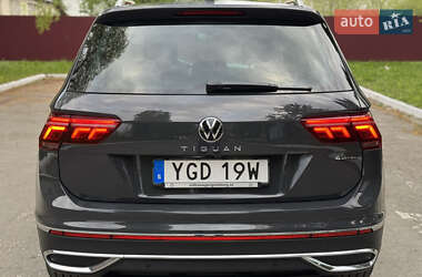 Внедорожник / Кроссовер Volkswagen Tiguan 2021 в 