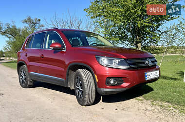 Внедорожник / Кроссовер Volkswagen Tiguan 2013 в 