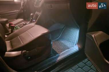 Внедорожник / Кроссовер Volkswagen Tiguan 2019 в 