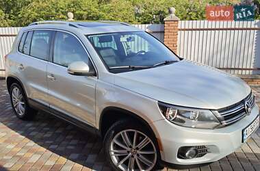 Позашляховик / Кросовер Volkswagen Tiguan 2012 в Києві