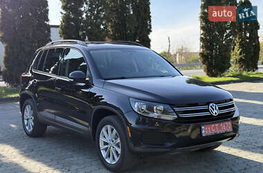 Внедорожник / Кроссовер Volkswagen Tiguan 2014 в Дубно