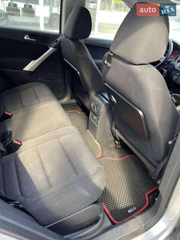 Внедорожник / Кроссовер Volkswagen Tiguan 2008 в Киеве