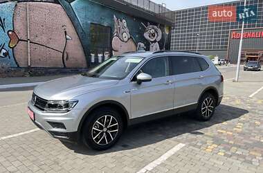 Позашляховик / Кросовер Volkswagen Tiguan 2021 в Луцьку