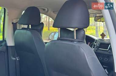 Внедорожник / Кроссовер Volkswagen Tiguan 2016 в 