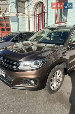 Внедорожник / Кроссовер Volkswagen Tiguan 2013 в Киеве